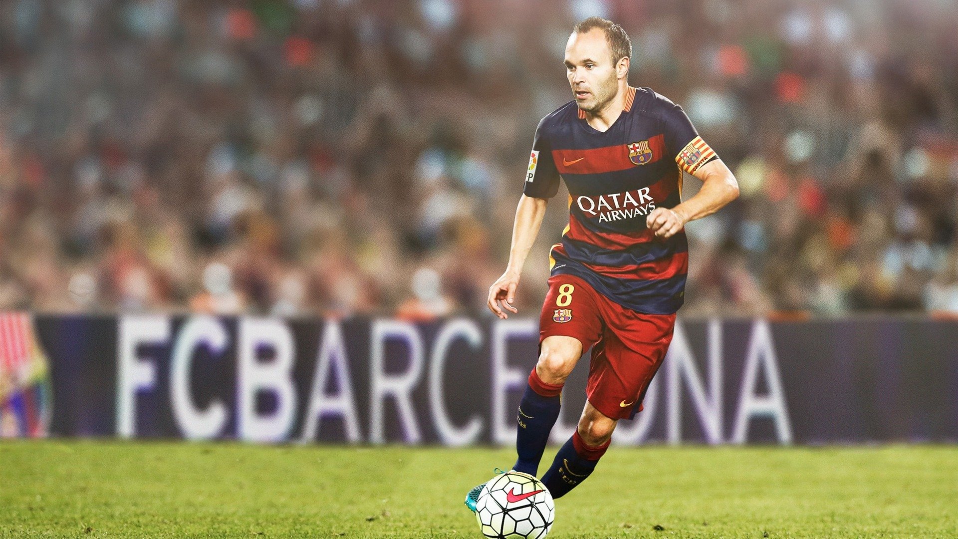 攀冰公开赛冰瀑难度升级 顶级选手轮番挑战